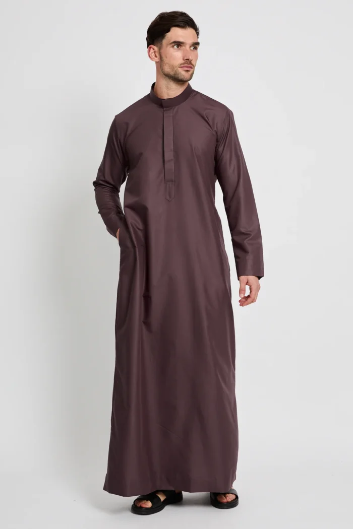 Kuwaiti Thobe