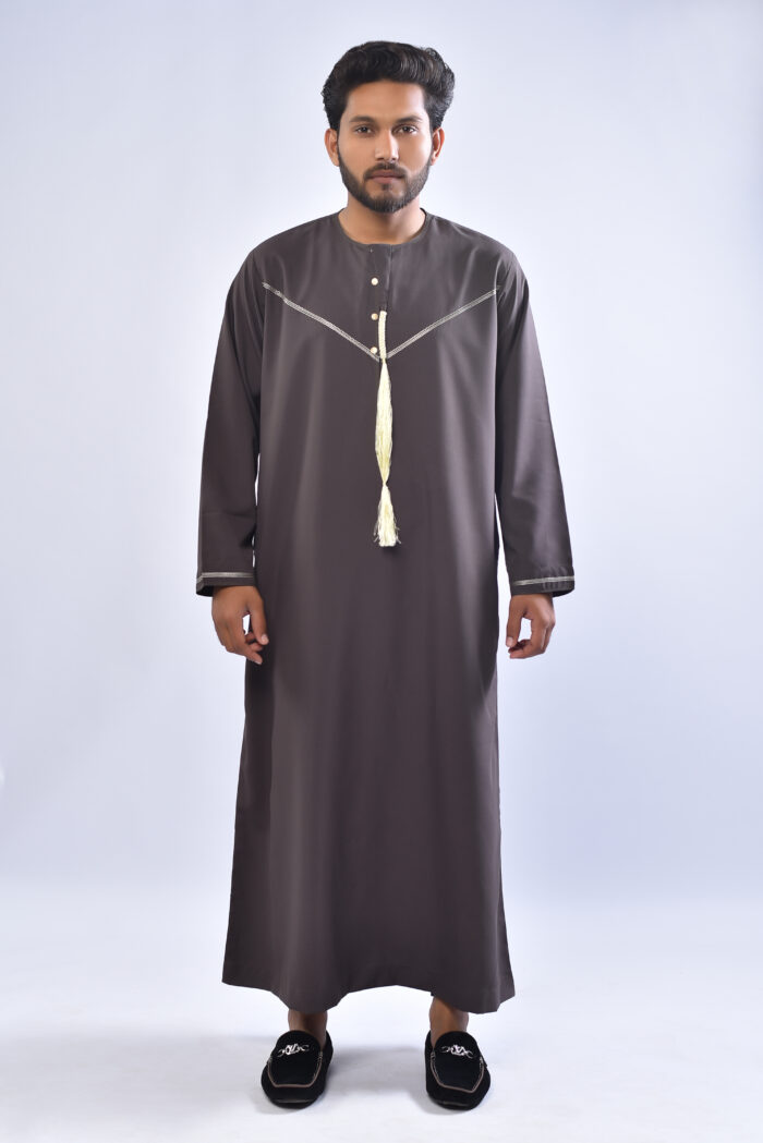 Emirati Thobe