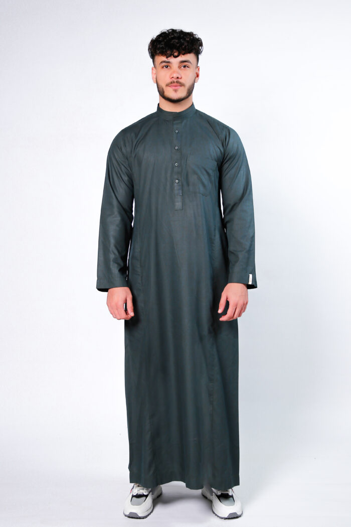 Saudi Thobe
