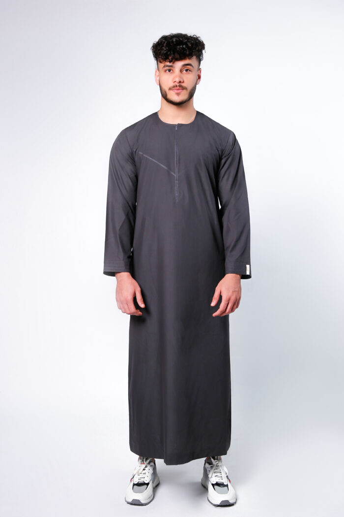 Omani Thobe